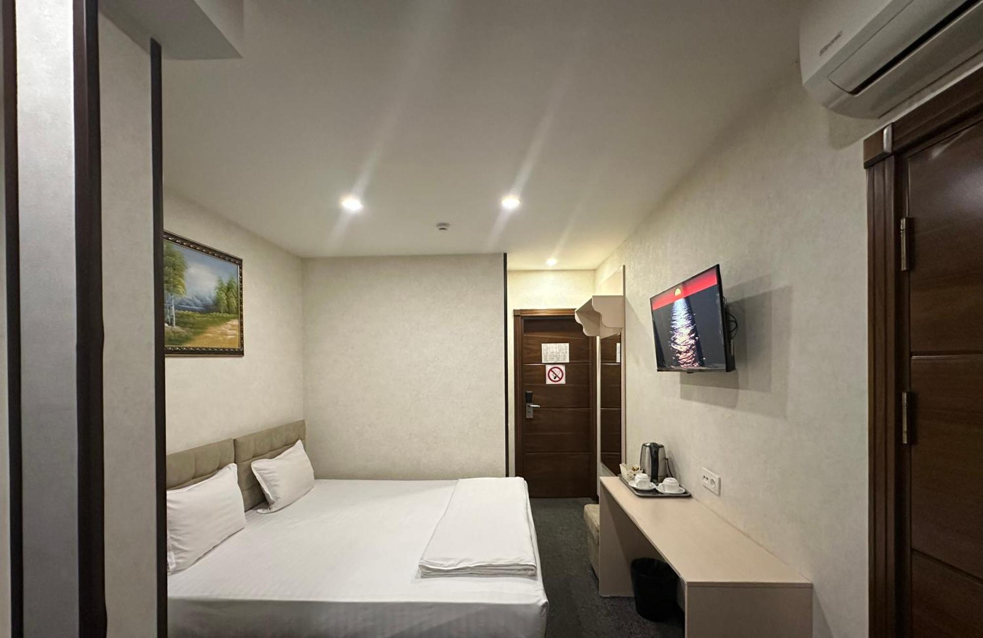 Friday Hotel Ташкент Екстериор снимка