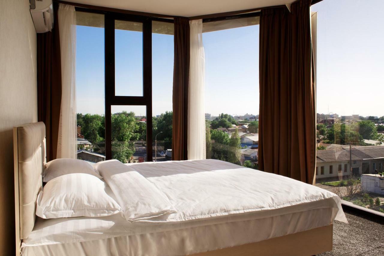 Friday Hotel Ташкент Екстериор снимка